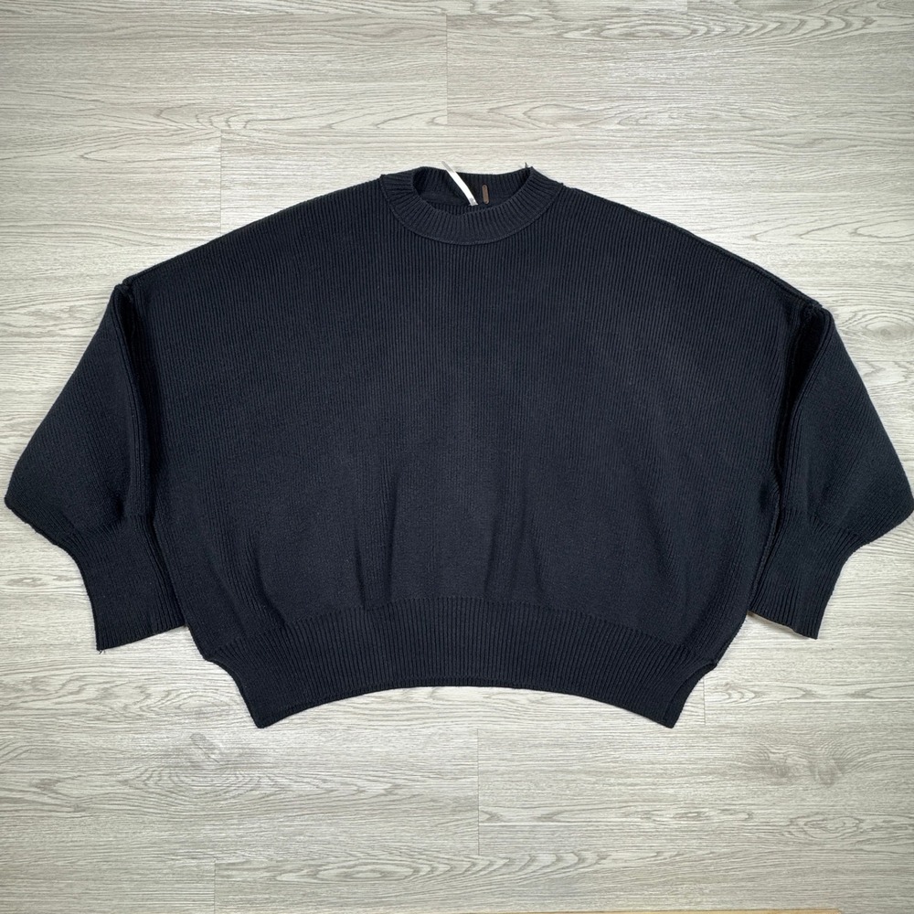 Free People Womens Small Sweater Ribbed Knit Oversized Pullover Black Crew Neck